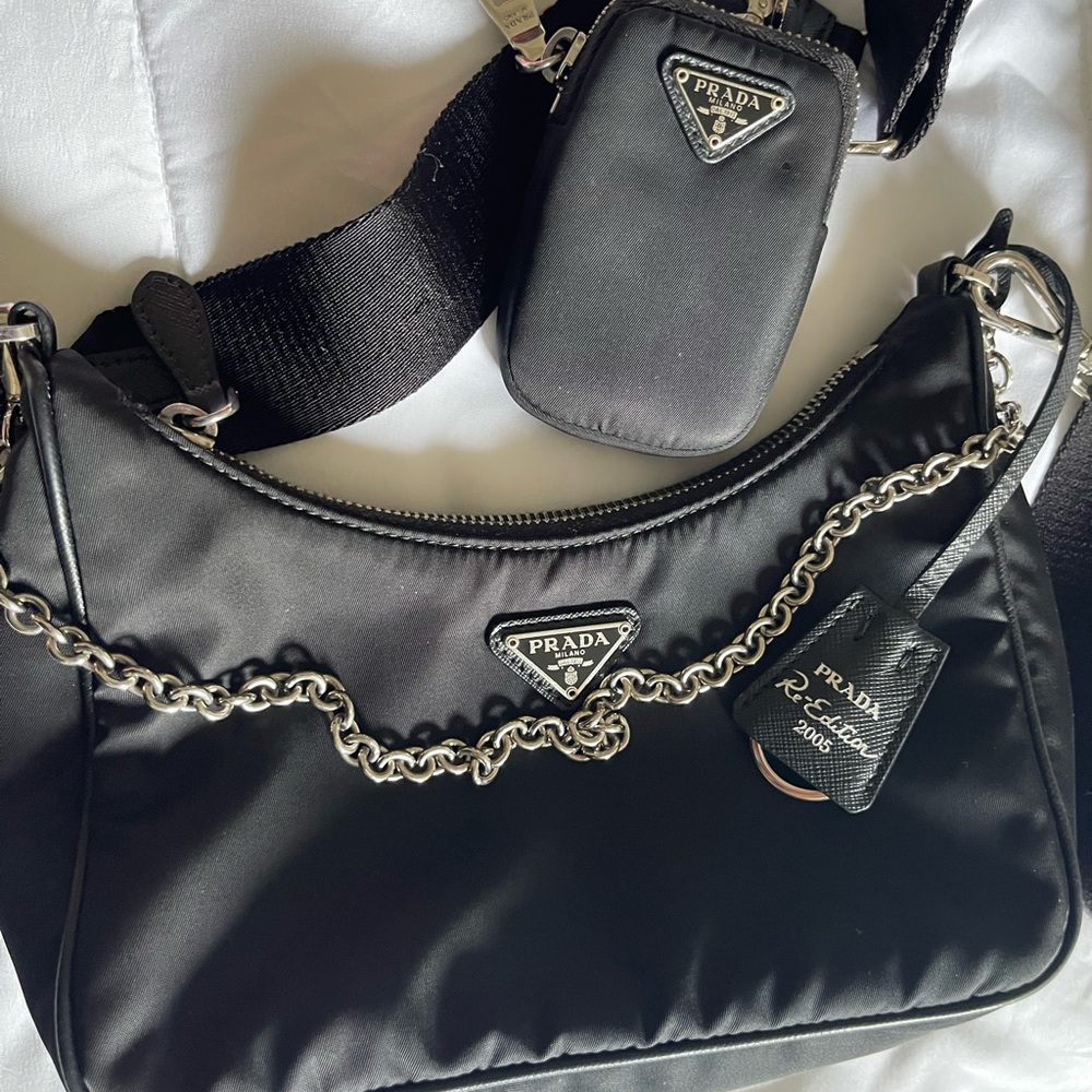 Prada re edition 2005 - Picture 2 of 11